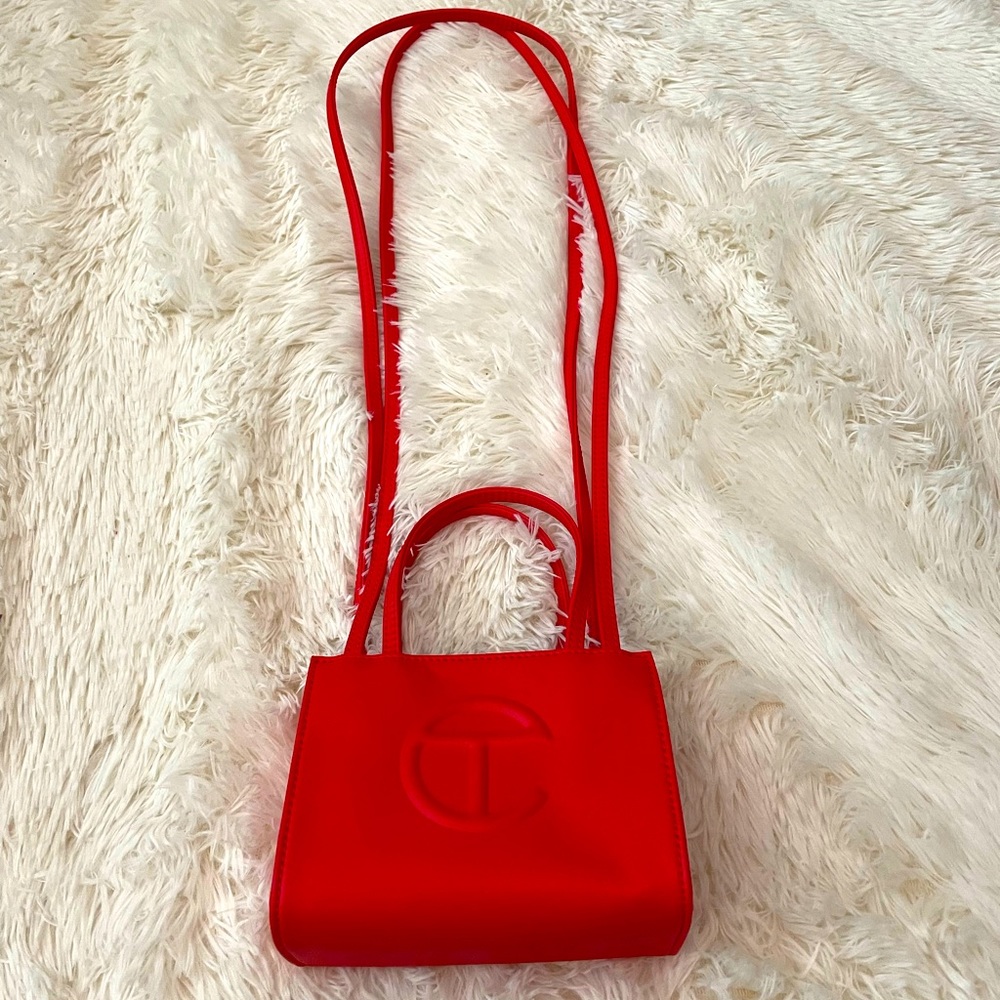 Stunning Telfar small shopping bag, Rare color!